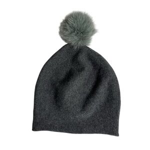 La Fiorentina Gray Wool Cashmere Knit Fox Fur Pom Pom Beanie Hat‎